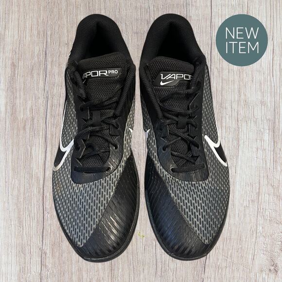 NikeCourt Air Zoom Vapor Pro – Men’s 12 – Black/White – DR6191-001 Tennis Shoes - Picture 3 of 6